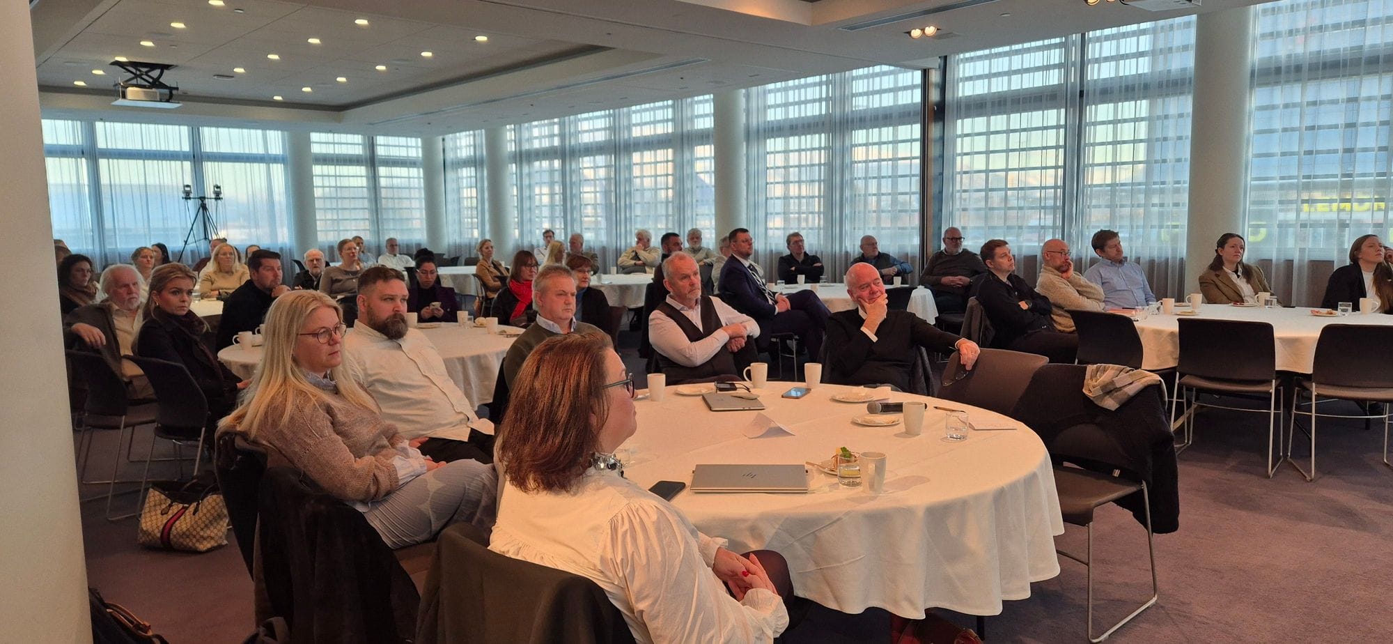 Gestir á málþingi um opinber innkaup á verkfræðiþjónustu.